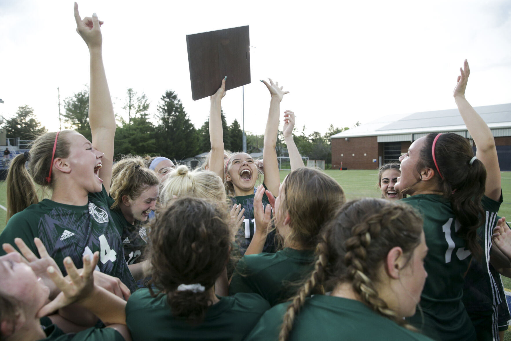 051322-qc-spt-alleman soccer-26.jpg